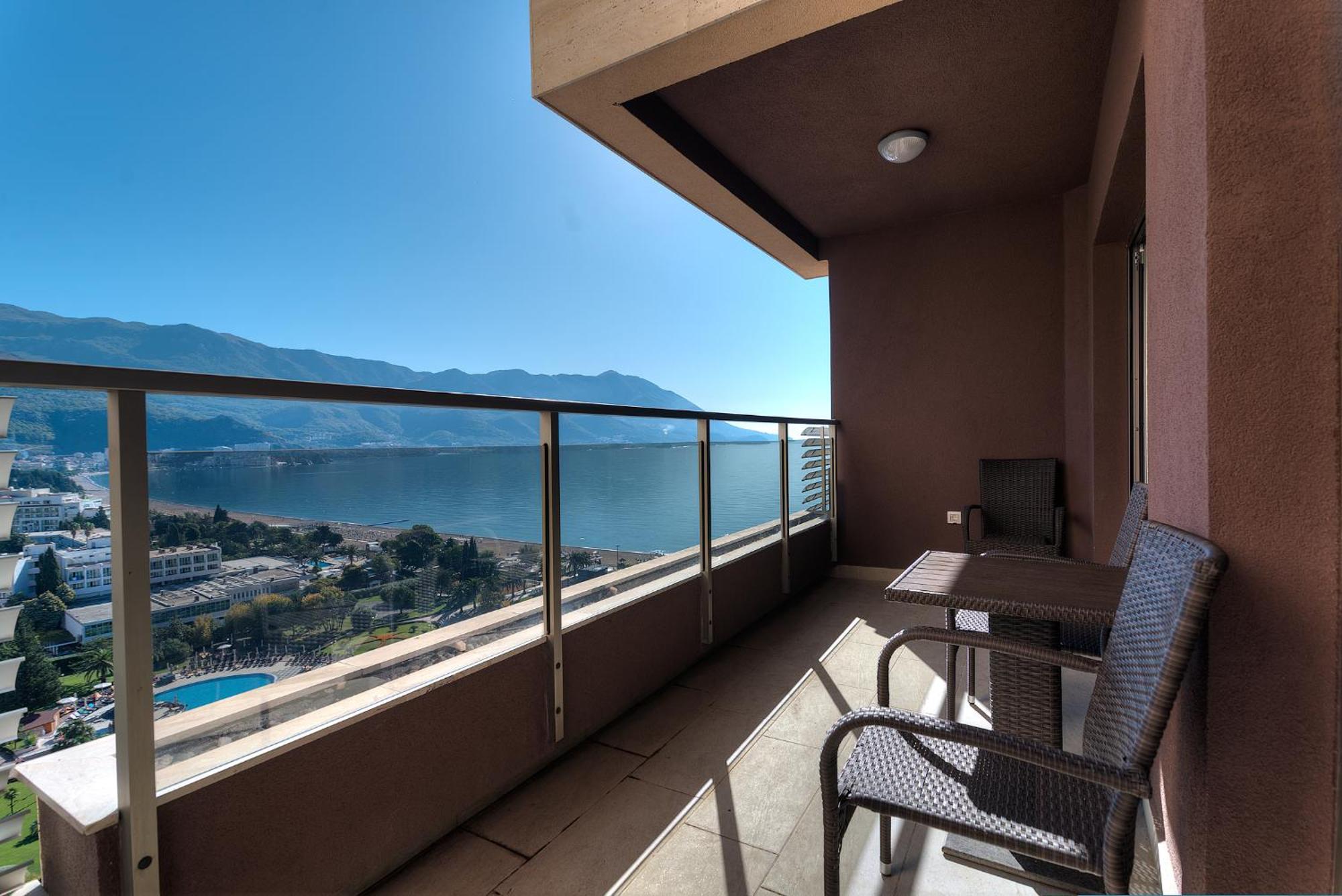 Harmonia Sunny Apartments Budua Esterno foto