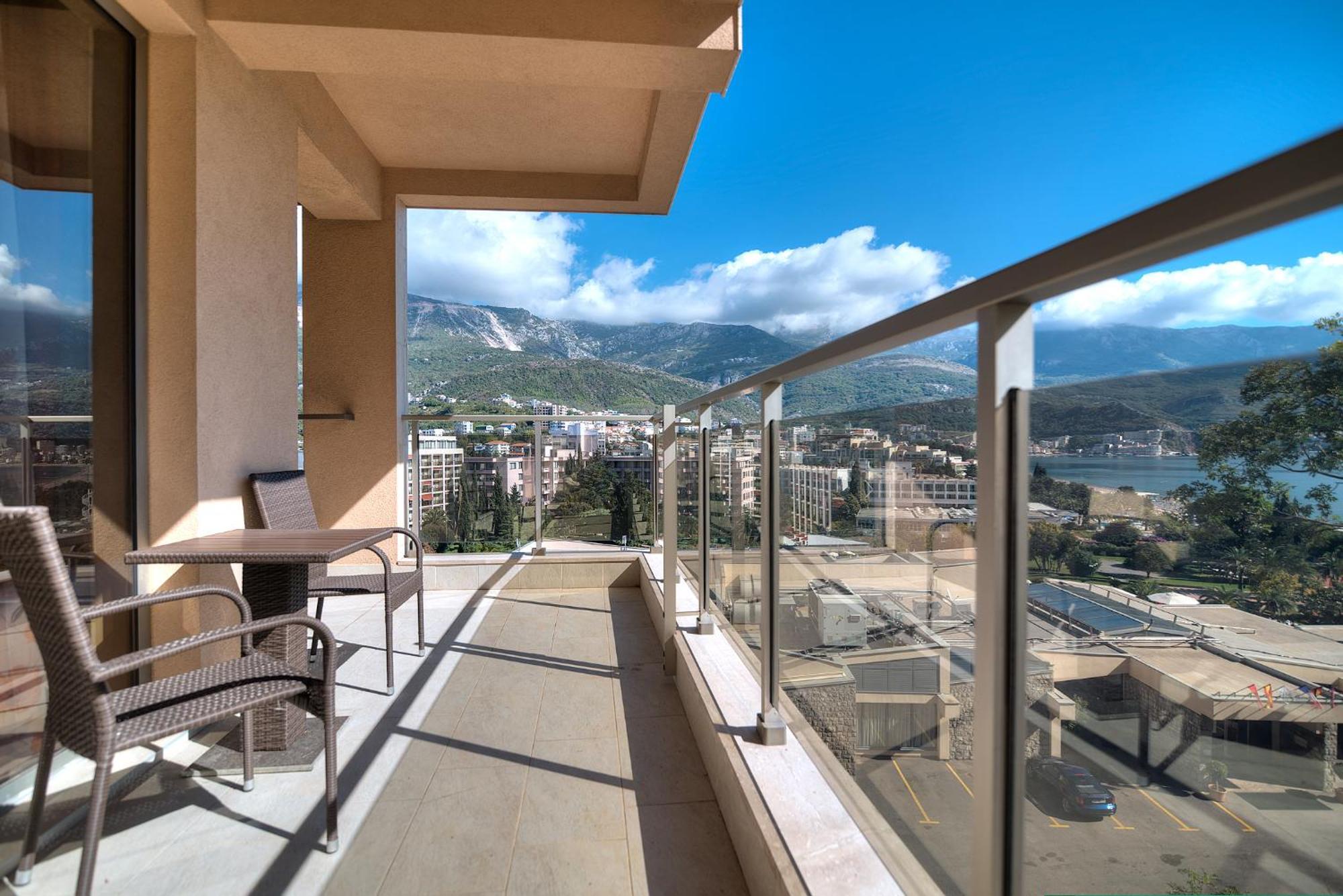 Harmonia Sunny Apartments Budua Esterno foto