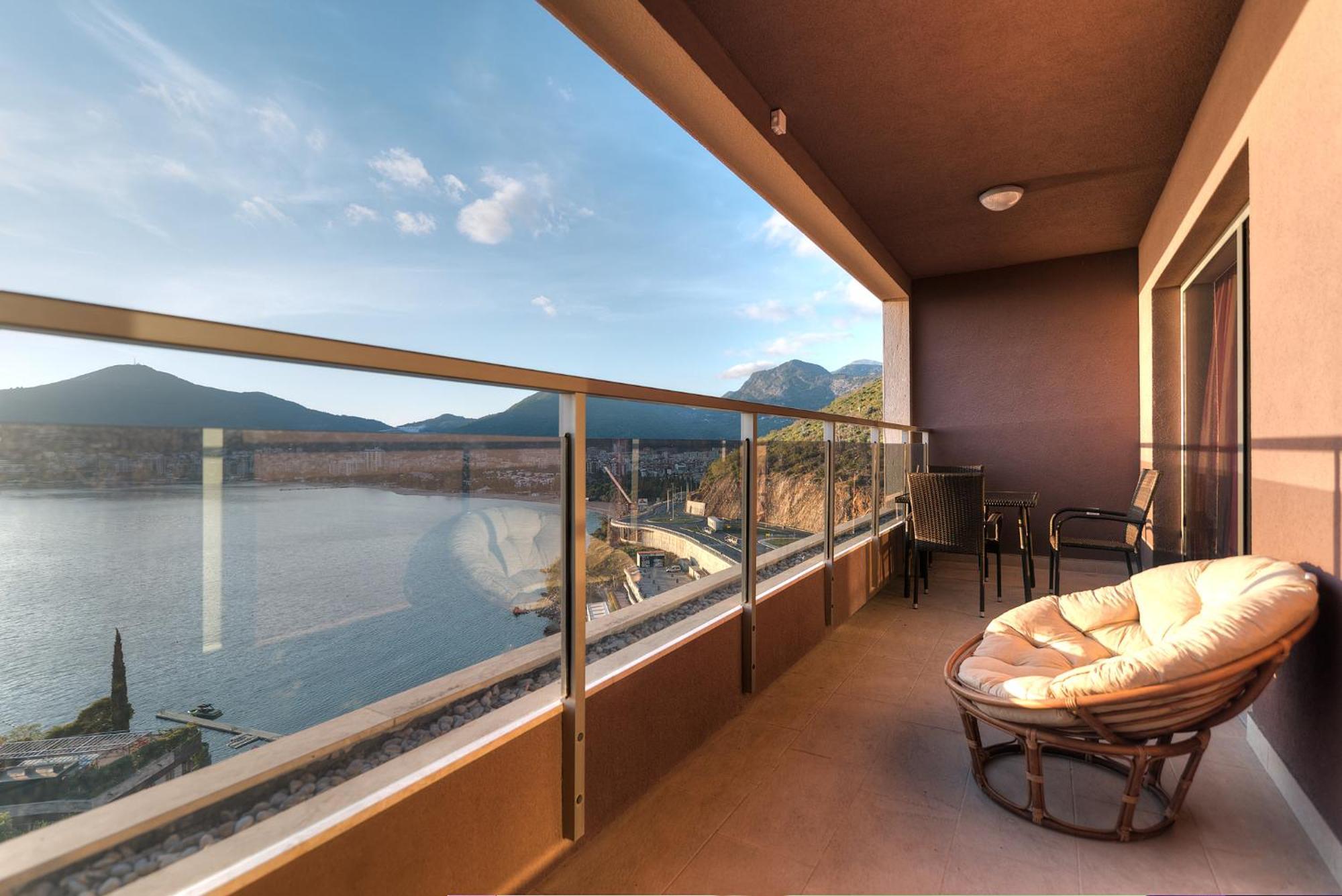 Harmonia Sunny Apartments Budua Esterno foto