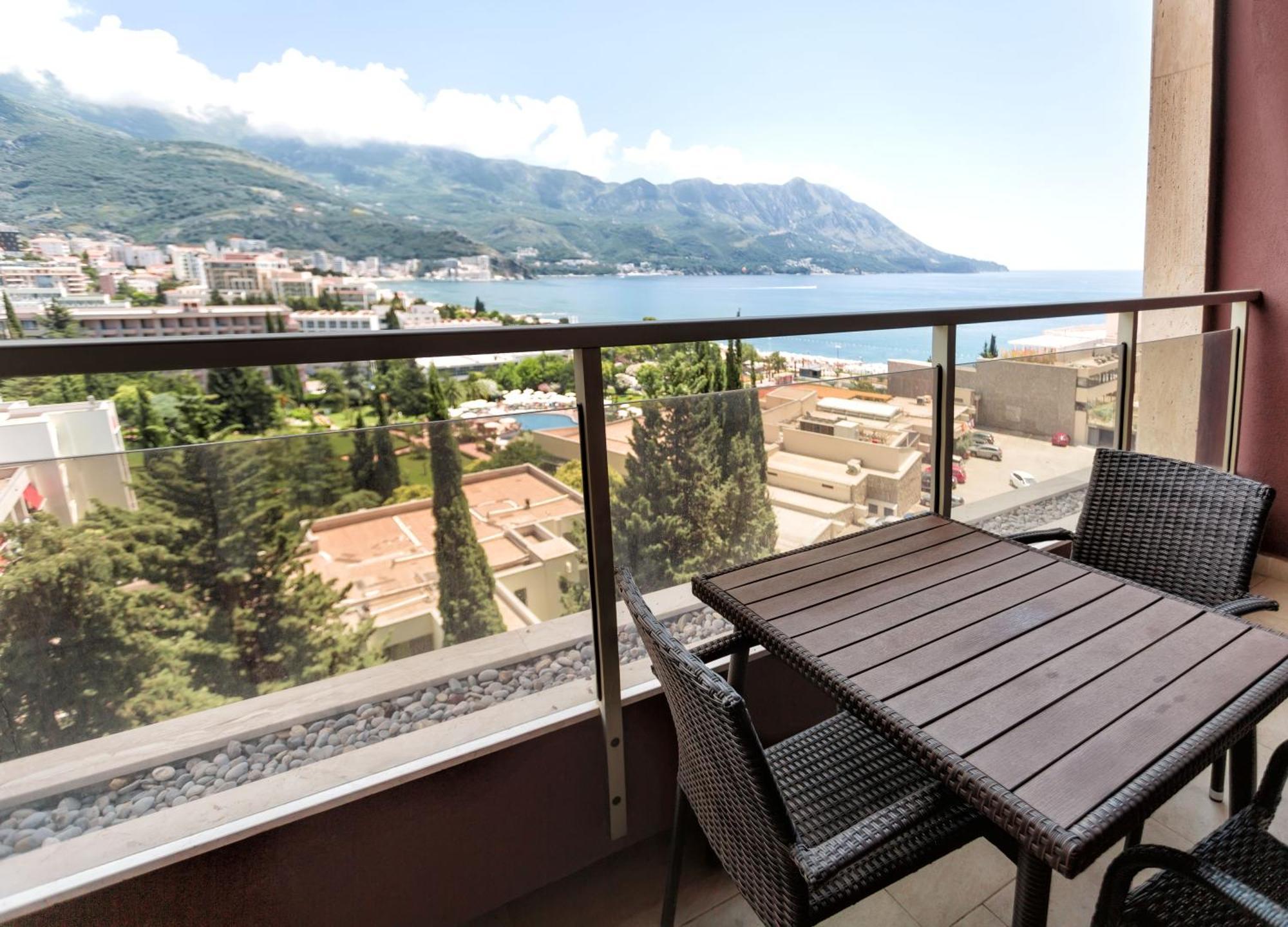 Harmonia Sunny Apartments Budua Esterno foto